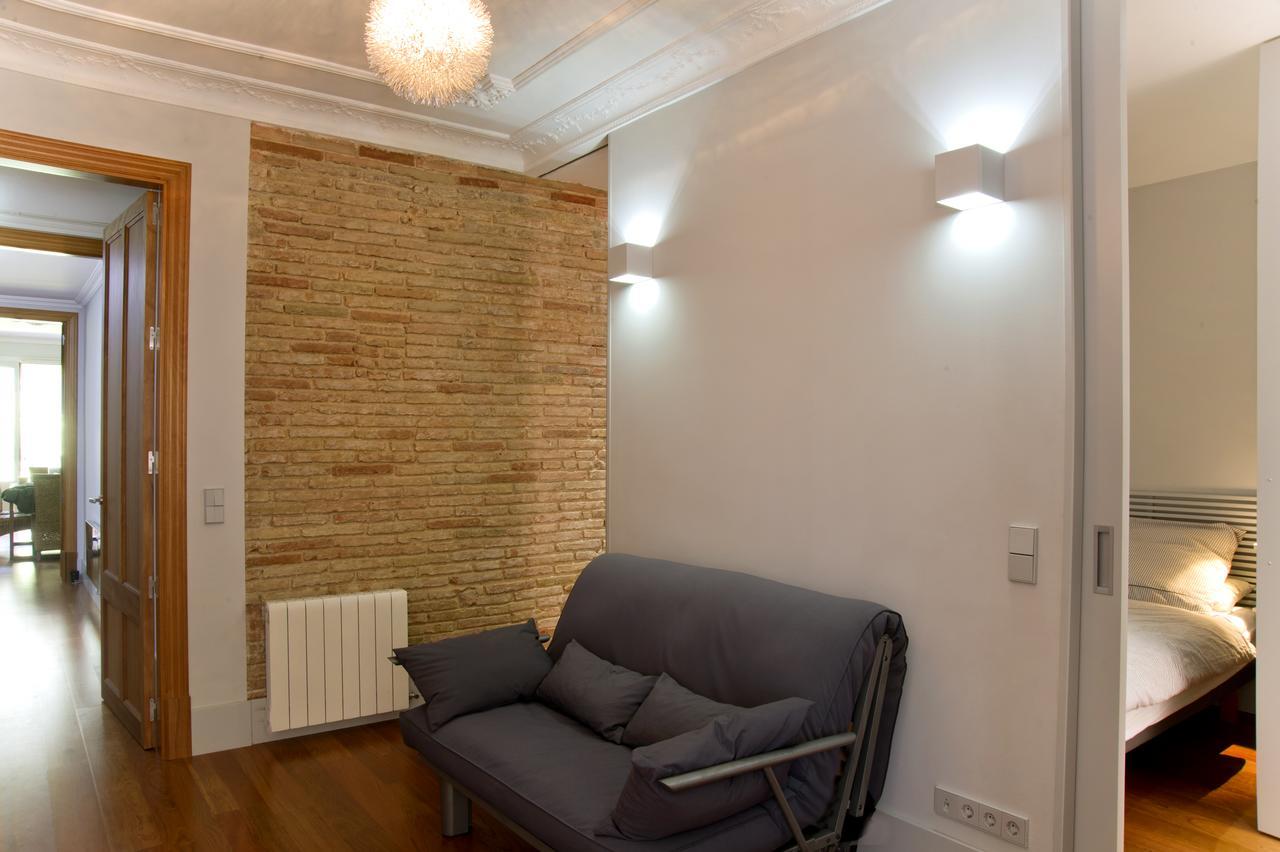 Montaber Apartment - Bailen Barcelona Exteriör bild